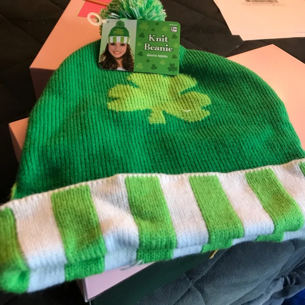 Bonnet en tricot hat